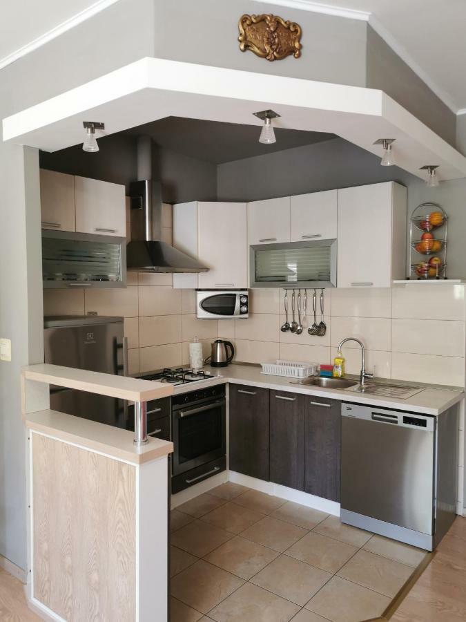 Big And Spacious Apartment In The Heart Of Omiš Exteriör bild